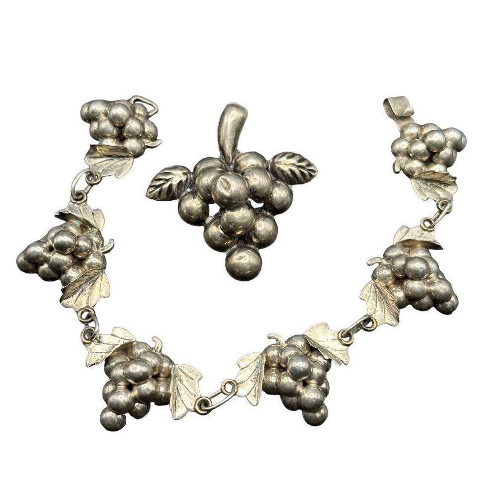 Sterling silver 925 Grapes Brooch and matching bracelet vintage 40s Mexico stamp